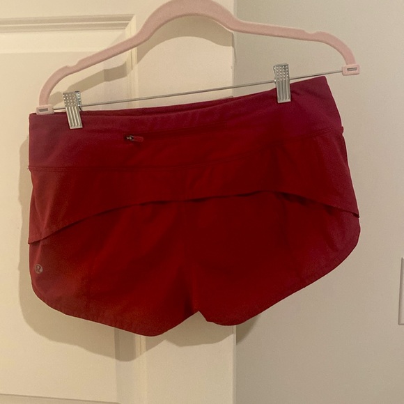 Lululemon speed up shorts - Picture 2 of 3